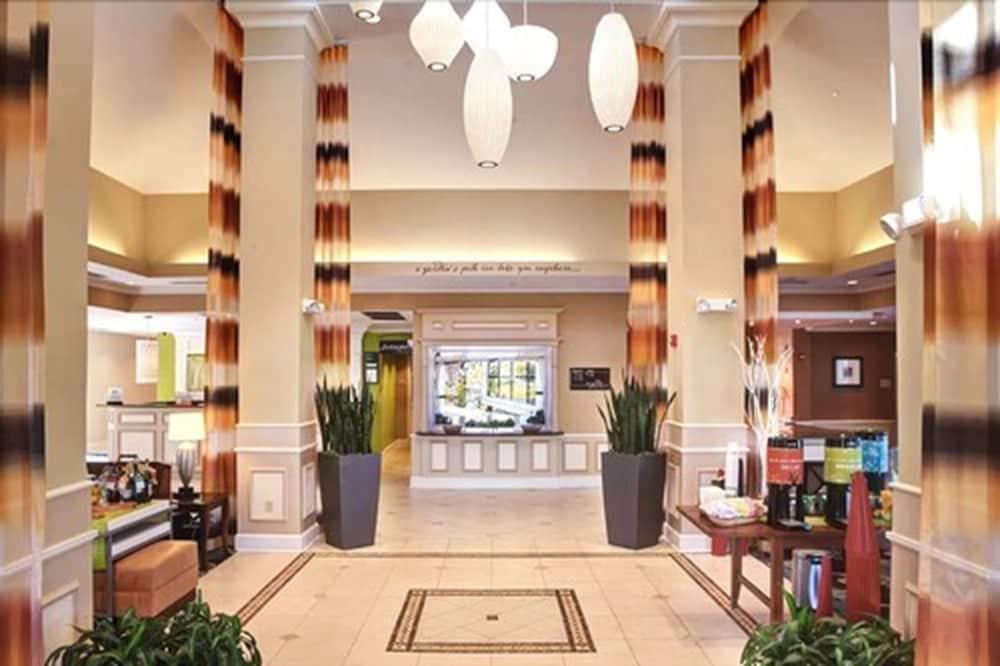 Hilton Garden Inn Cleveland Airport Fairview Park Exterior foto